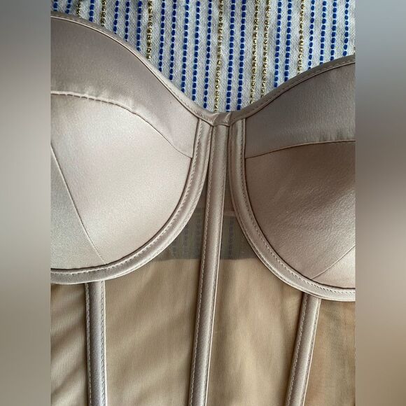 PERFECT CORSET NY  Satin Corset Beige Size Medium Lace Up Back Girdle NWT - Picture 12 of 13